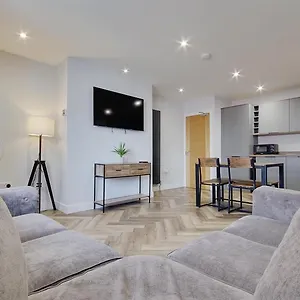 Ashley Road 2 Apartment Poole